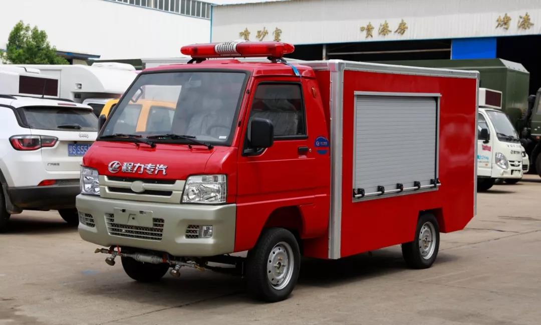 為國家電網(wǎng)提供一流產(chǎn)品，程力新能源人工智能搶險(xiǎn)救援車首批訂單圓滿交車