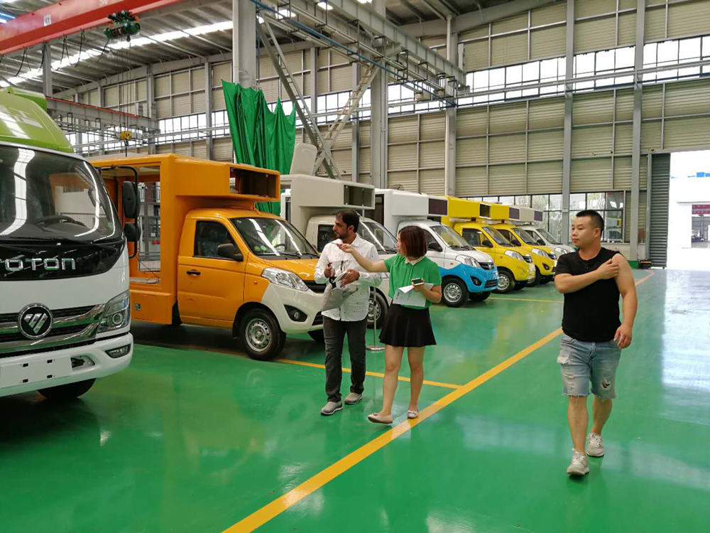 程力重工產(chǎn)品“精工制造、精益求精”——外貿(mào)出口客商不期而至，訂單紛至踏來(lái)